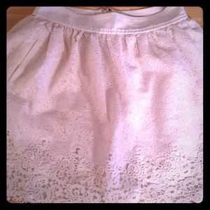 Banana republic white floral lace skirt